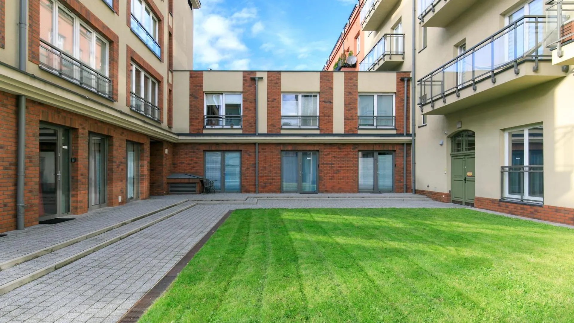 Premium City Center Apartment Arianska Krakow 0*,  Poland